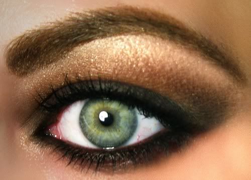 eyeshadow for green eyes