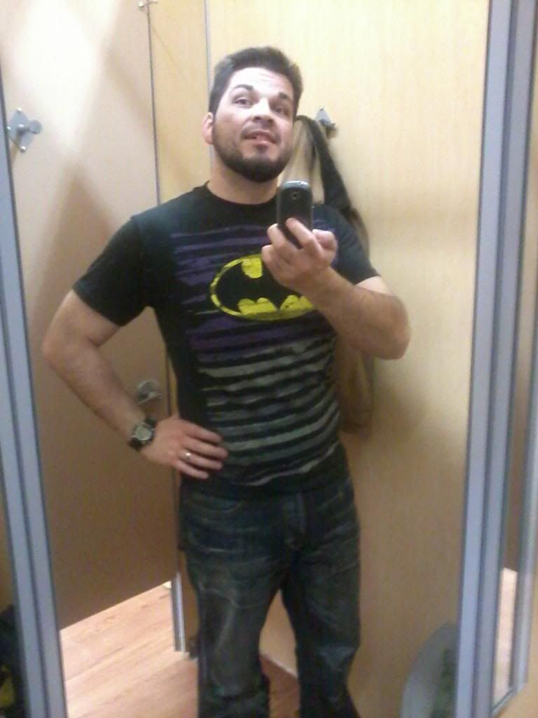 batshirt_zps1c646350.jpg