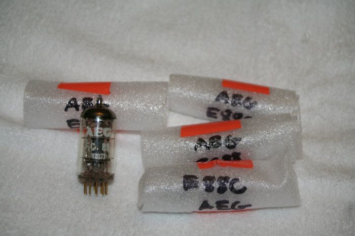 Ampli đèn ecc 83 el34 300b kt88 6922 12AUX ... nhập từ đức Ampli đèn ecc 83 el34 300b kt88 6922 12AUX ... nhập từ đức