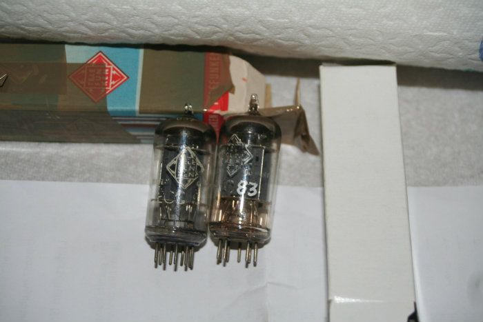 Ampli đèn ecc 83 el34 300b kt88 6922 12AUX ... nhập từ đức Ampli đèn ecc 83 el34 300b kt88 6922 12AUX ... nhập từ đức
