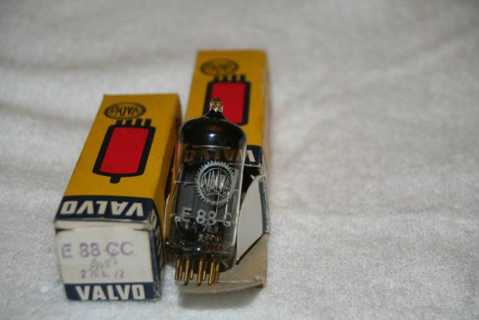 Ampli đèn ecc 83 el34 300b kt88 6922 12AUX ... nhập từ đức Ampli đèn ecc 83 el34 300b kt88 6922 12AUX ... nhập từ đức